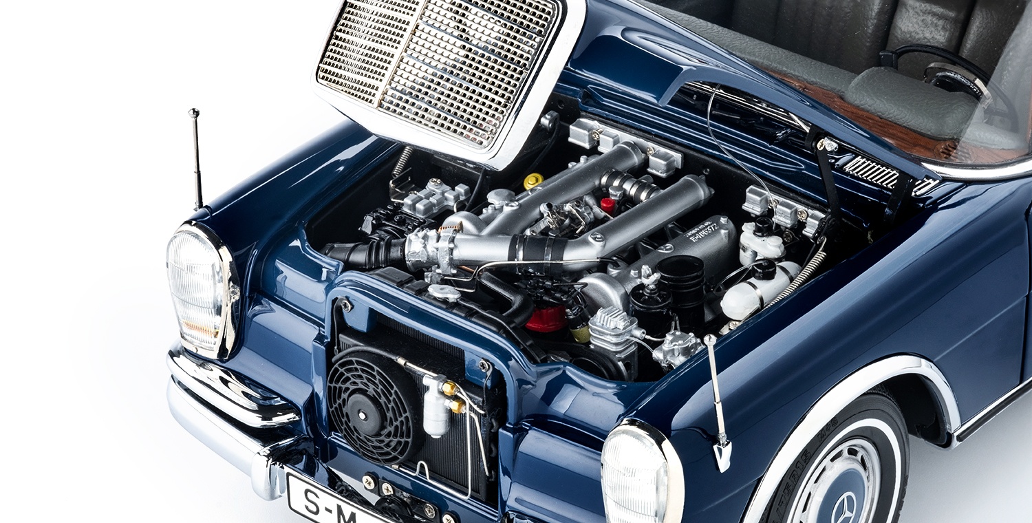 CMC Mercedes-Benz 600 Pullman Landaulet, funktionierendes Verdeck – 1/18 – Bild 7
