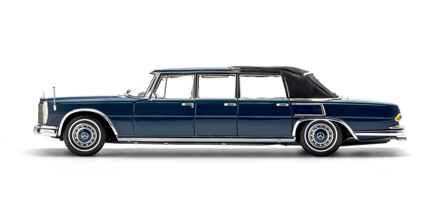 CMC Mercedes-Benz 600 Pullman Landaulet, funktionierendes Verdeck – 1/18 – Bild 8
