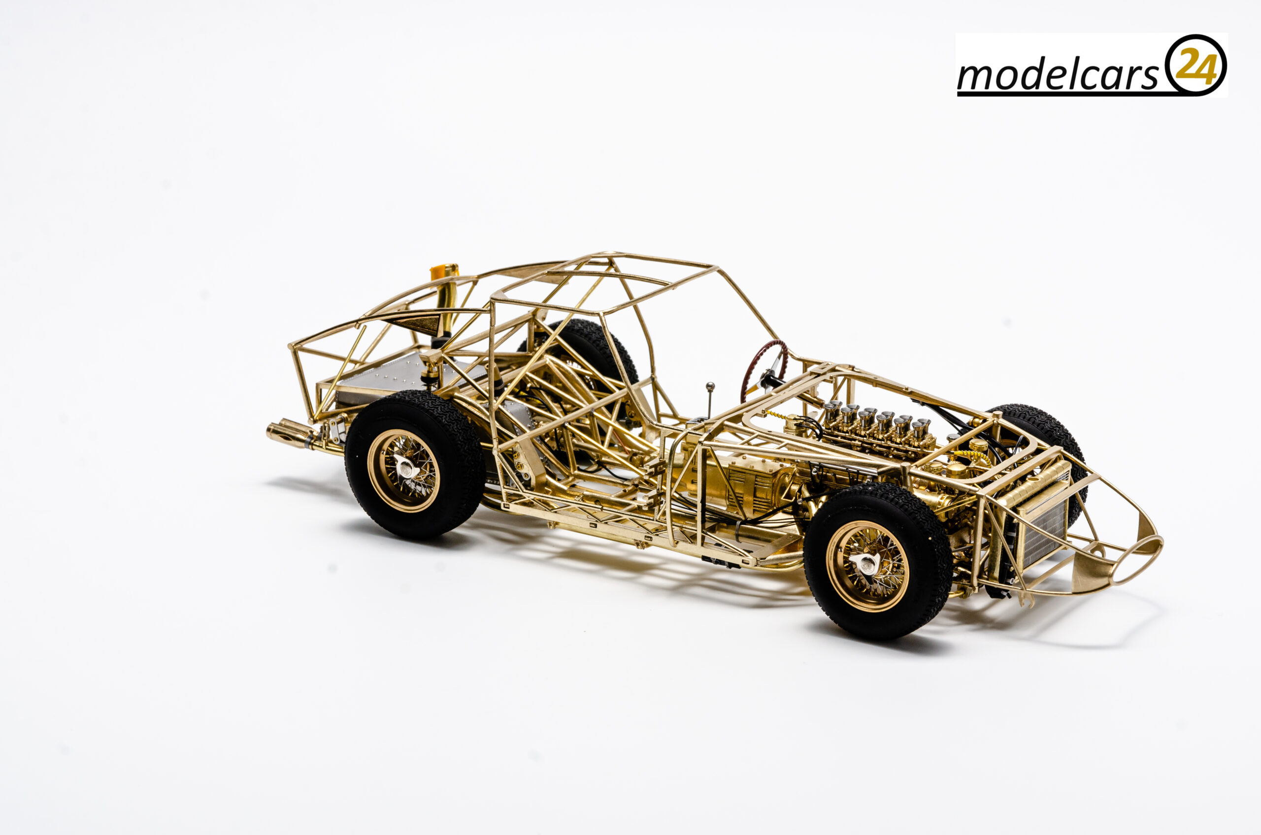 Martisan 250 GTO Chassis metallisiert – 1/18 – Bild 2